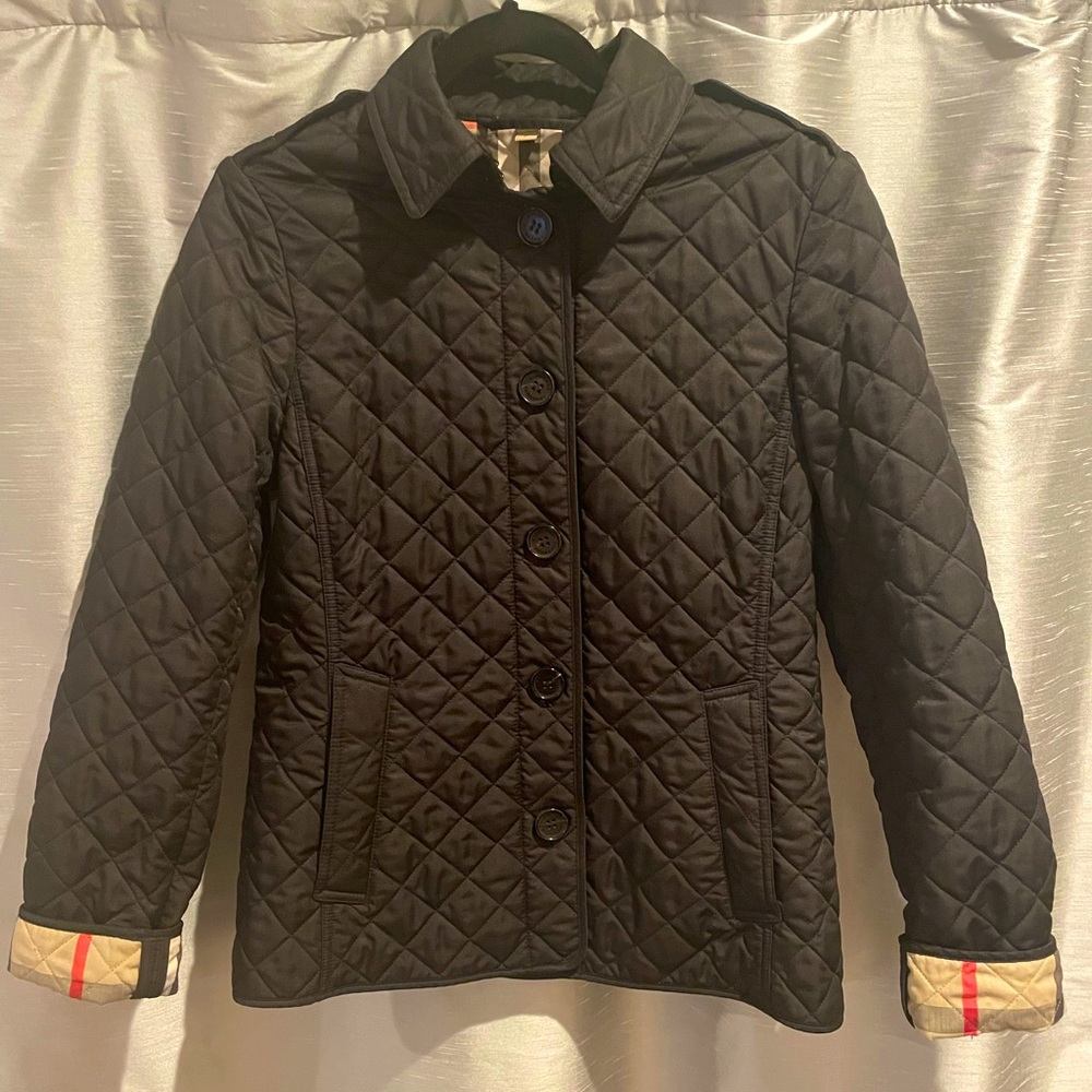 Burberry Diamond Quilted Jacket - Black - Size Small